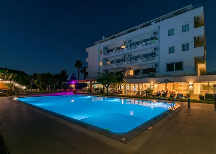 Matala Bay Hotel & Apartments photo
