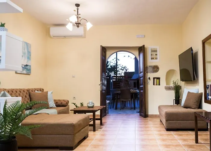 Tzouganos Villa Sfinarion photo