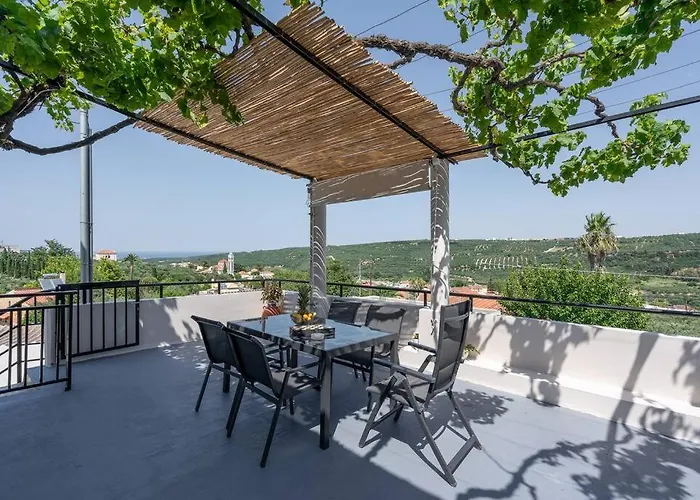 Manos Home Spilia  photo