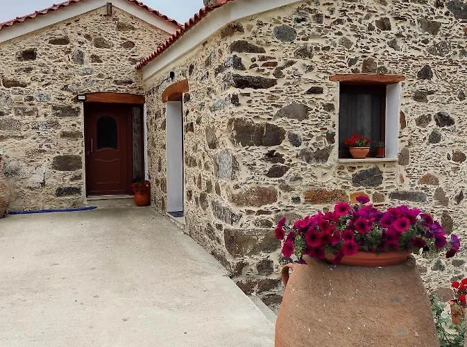 Alexander'S Cottage Limni  photo